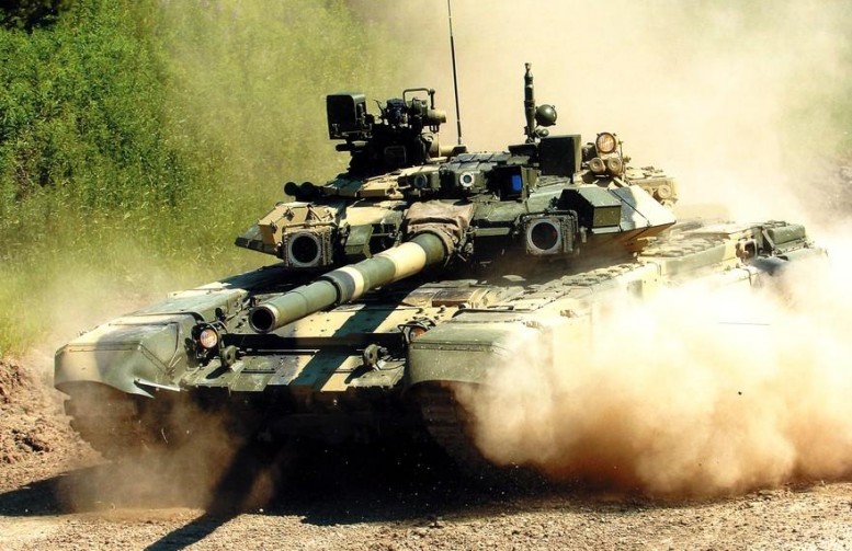 Rusiyanın T90S tankı məhv edildi