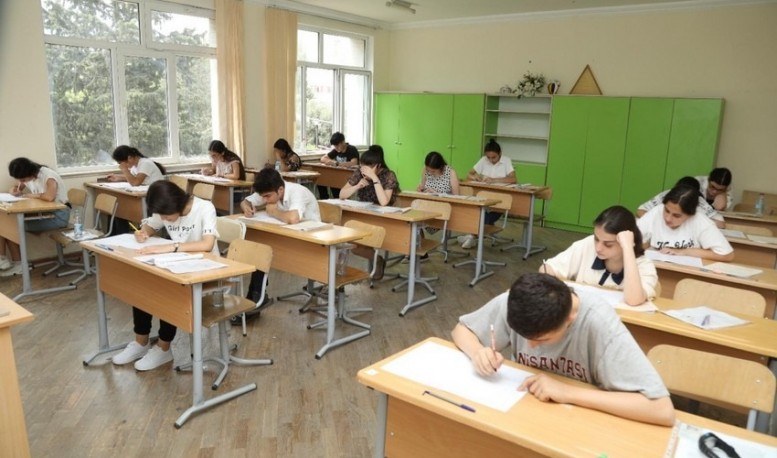 Buraxılış imtahanlarından şikayətlər niyə çoxalıb... - DİM-ə etiraz