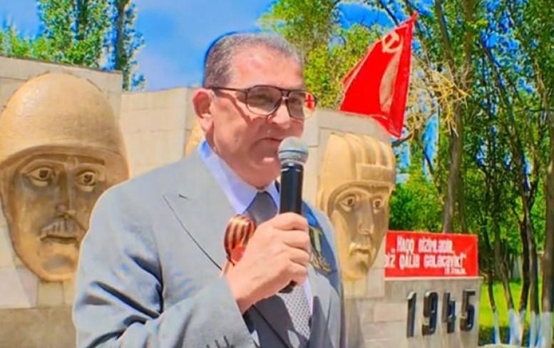 Saleh Səmədov SSRİ bayrağına görə VƏZİFƏDƏN ÇIXARILDI