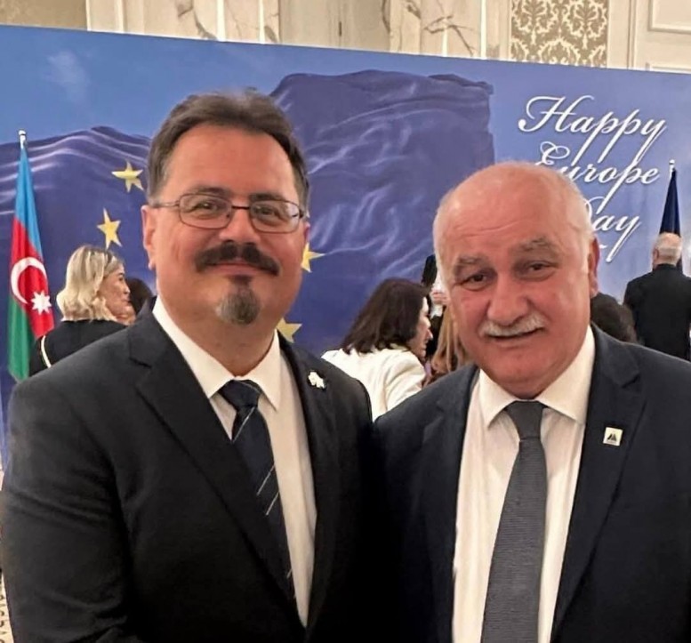 Arif Hacılı Avropa İttifaqının diplomatları ilə görüşüb 