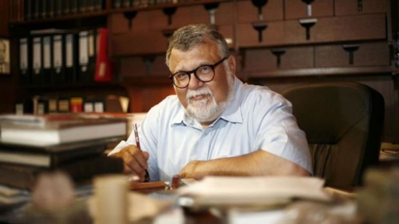 Celal Şengörün həbsi tələb edilir