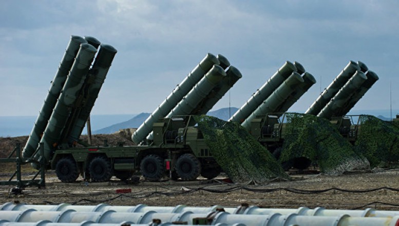 Ukrayna dronları Rusiya S-400-nü belə məhv etdi - Video