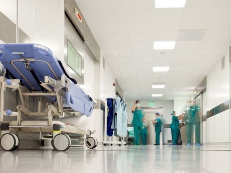 Müayinəyə gələn hamilə Perinatal Mərkəzdə öldü