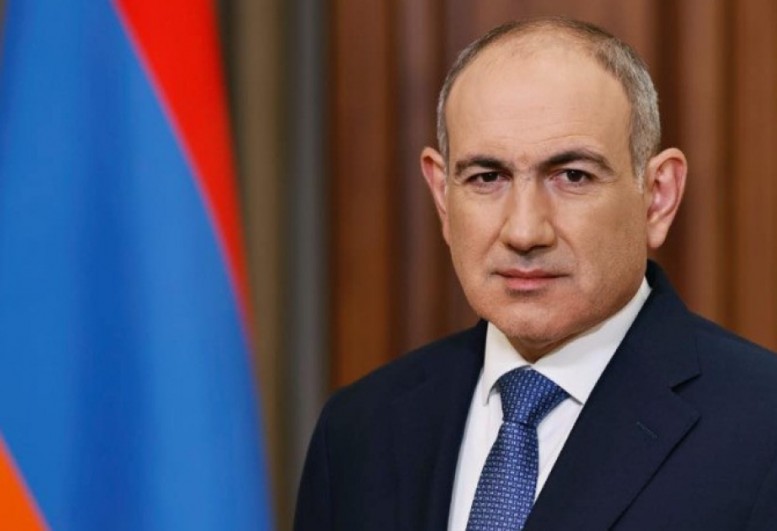 Paşinyan: Azərbaycanı Naxçıvanla birləşdirəcək dəmir yolunun tikintisini müzakirə edirik