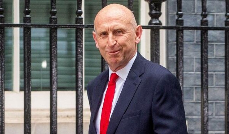 Putinə mesajım budur: sizi görürük... - Hili