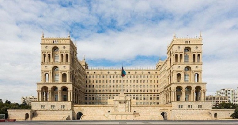 Azərbaycanda 4 nazirlik ləğv edilə bilər?