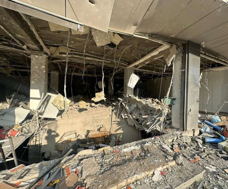 Partlayış mənzillərə ziyan vurdu – FOTO