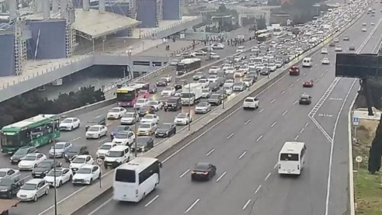 Paytaxtın hansı küçələrində sıxlıq var? - SİYAHI