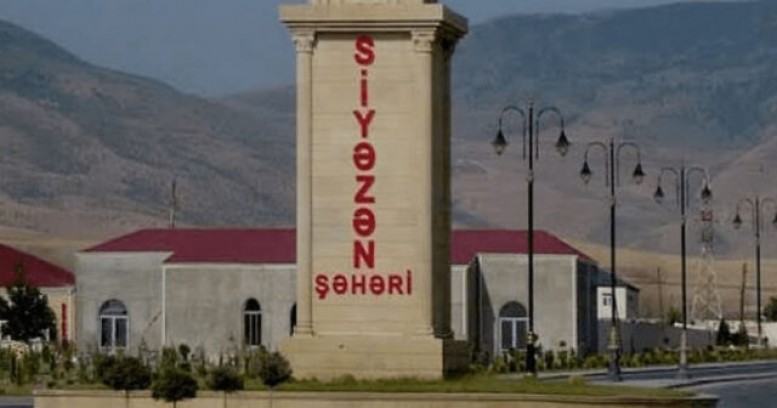 Siyəzəndə faciə: 2 yaşlı uşaq maşında yandı