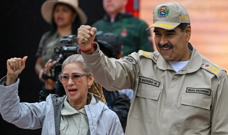 Əməliyyatda 100 nəfər ölüb, Maduro və arvadı yaralanıb...