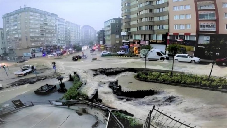 Bakının altında “gizli dəniz”: təhlükə var - Gerçəklər bir-bir ÜZƏ ÇIXIR