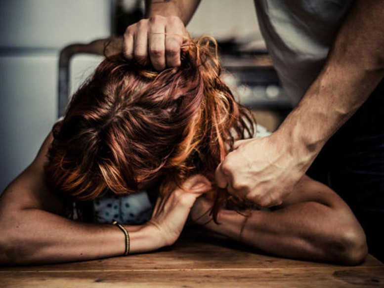 Zorakılıq qurbanları: kişilər, qadınlar, uşaqlar - STATİSTİKA