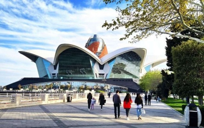 13 dərəcə isti olacaq - Sabahın havası