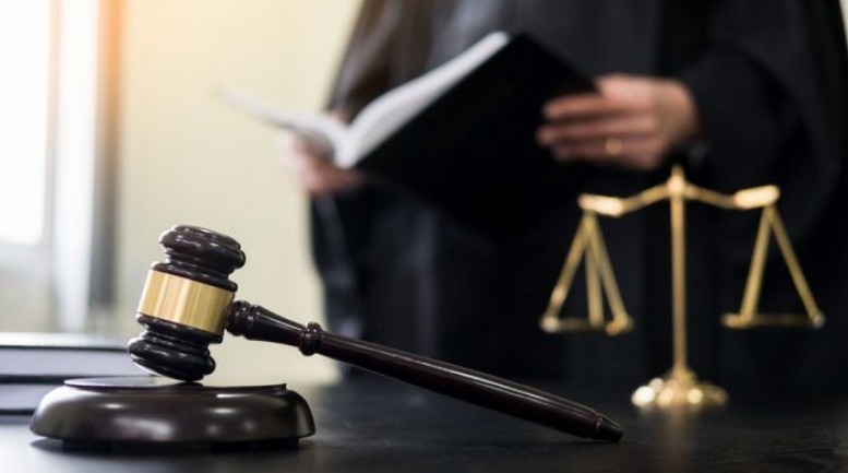 Hakimin ölümünə görə 