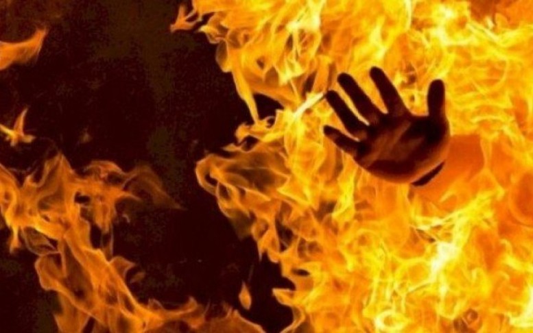 Azərbaycanla sərhəddə faciə: əmiuşaqları yanaraq öldü