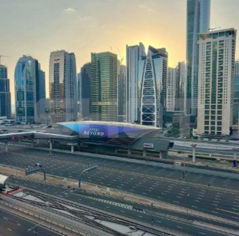 Dubay “ölü şəhər”ə çevrildi – Son durum