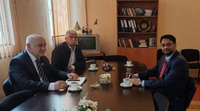 Arif Hacılı ABŞ səfirinin müşaviri ilə görüşüb